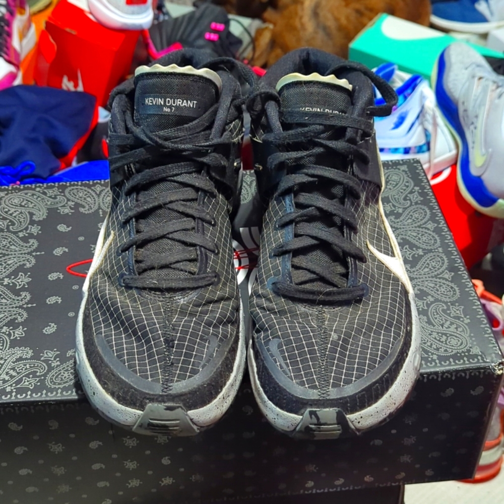 Kd 13 Oreo